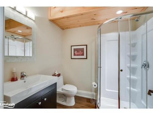759 Williamsport Road, Huntsville, ON - Indoor Photo Showing Bathroom