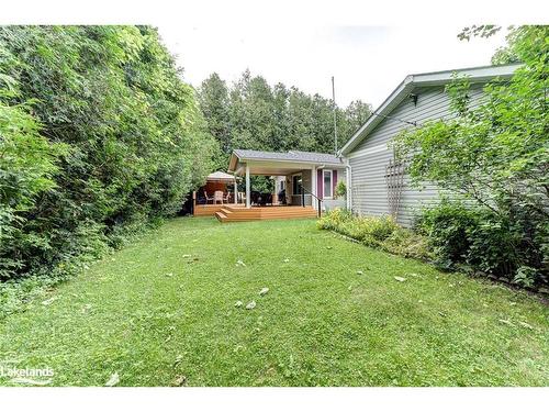 23 Indiana Avenue, Wasaga Beach, ON - Outdoor With Deck Patio Veranda