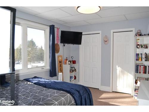 204 Mineral Springs Road, Huntsville, ON - Indoor Photo Showing Bedroom