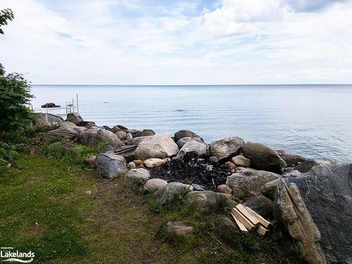 313 Cedar Ave, Meaford, ON - Outdoor With Body Of Water With View