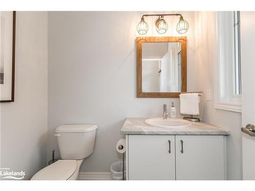 117 Rosie Street, The Blue Mountains, ON - Indoor Photo Showing Bathroom