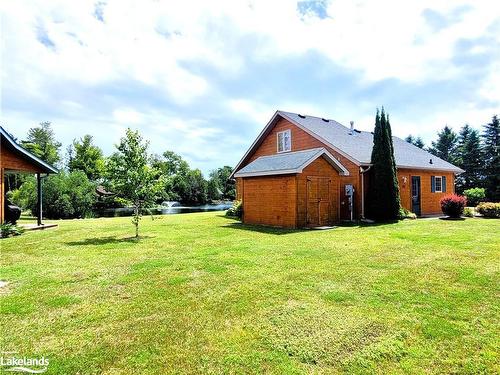 50 Cabin Crescent, Wasaga Beach, ON - Outdoor