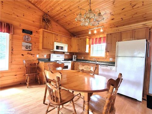 50 Cabin Crescent, Wasaga Beach, ON - Indoor