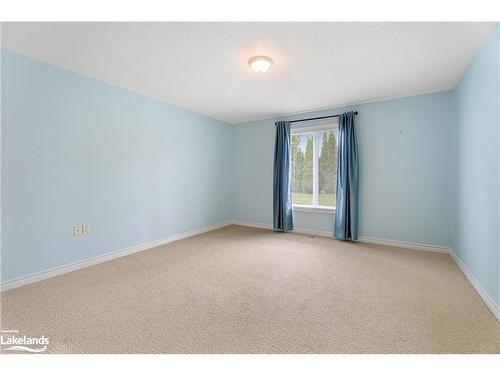 12 Virginia Avenue, Wasaga Beach, ON - Indoor Photo Showing Other Room