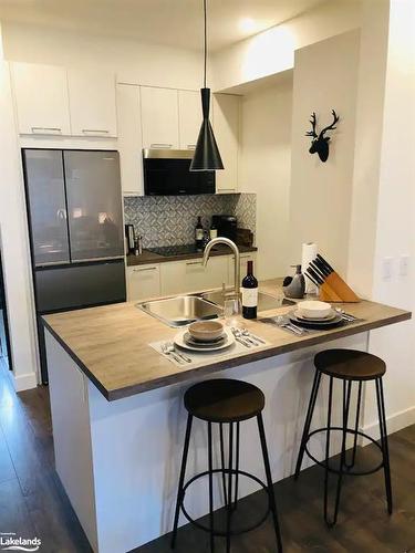 104-10 Beausoleil Lane, The Blue Mountains, ON - Indoor Photo Showing Kitchen