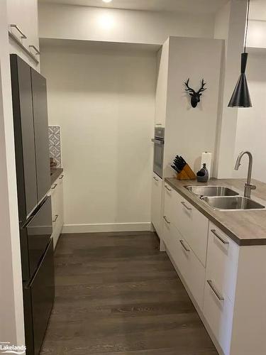 104-10 Beausoleil Lane, The Blue Mountains, ON - Indoor Photo Showing Kitchen With Double Sink