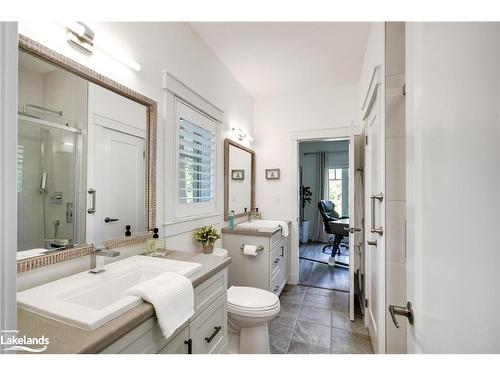 75 Selkirk Drive, Huntsville, ON - Indoor Photo Showing Bathroom