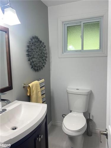 27 Meadow Park Drive, Huntsville, ON - Indoor Photo Showing Bathroom