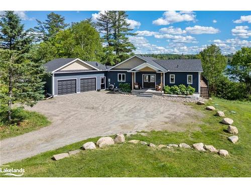 4318 Glamorgan Road, Dysart, ON - Outdoor With Facade