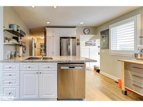 599 Mosley Street, Wasaga Beach, ON - Indoor Photo Showing Kitchen With Double Sink