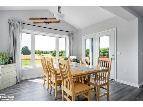 615796 3Rd Line, The Blue Mountains, ON - Indoor Photo Showing Dining Room