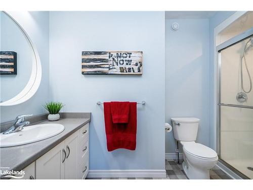 615796 3Rd Line, The Blue Mountains, ON - Indoor Photo Showing Bathroom