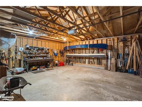 1096 Farmer Hays Drive, Dorset, ON - Indoor