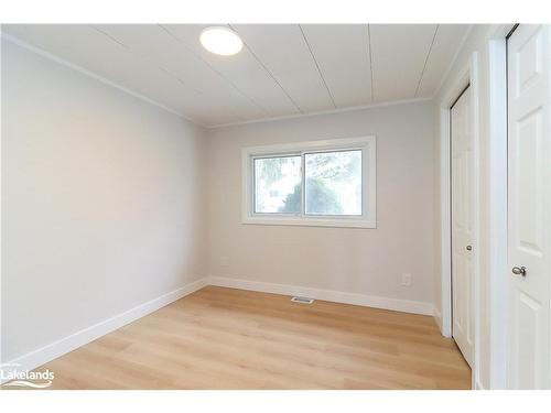 15 Hawthorne Drive, Innisfil, ON - Indoor Photo Showing Other Room