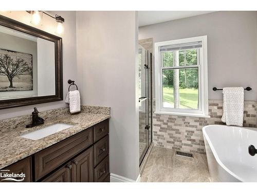 058151 12Th Line, Meaford, ON - Indoor Photo Showing Bathroom