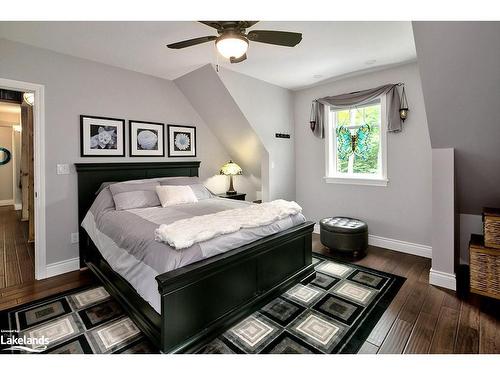 058151 12Th Line, Meaford, ON - Indoor Photo Showing Bedroom