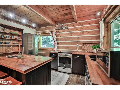 1245 Walker Lake Drive, Lake Of Bays, ON - Indoor