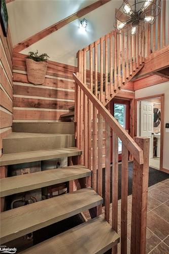 1245 Walker Lake Drive, Lake Of Bays, ON - Indoor Photo Showing Other Room