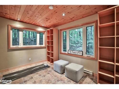 1245 Walker Lake Drive, Lake Of Bays, ON - Indoor Photo Showing Other Room