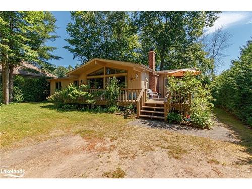 95 42Nd Street S, Wasaga Beach, ON - Outdoor