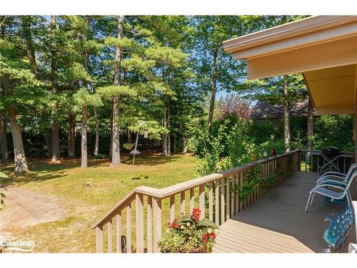 95 42Nd Street S, Wasaga Beach, ON - Outdoor With Deck Patio Veranda