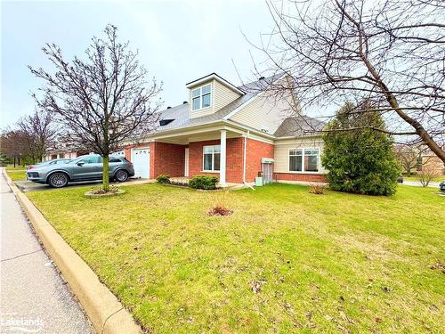 2705 Kingsway Drive, Kitchener, ON - Outdoor