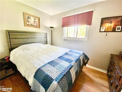 255 Chain Gate Drive, Midland, ON - Indoor Photo Showing Bedroom