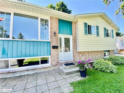 255 Chain Gate Drive, Midland, ON - Outdoor