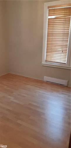 10 Glen Avenue, Parry Sound, ON - Indoor Photo Showing Other Room