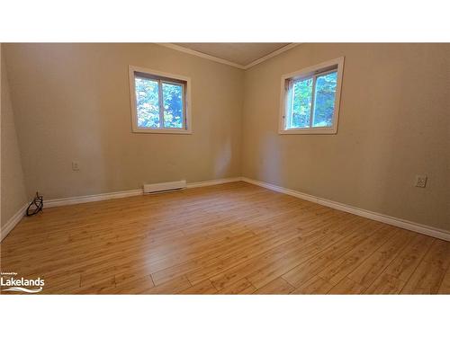 10 Glen Avenue, Parry Sound, ON - Indoor Photo Showing Other Room