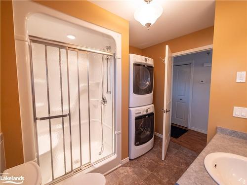 43B Hansens Road, Port Severn, ON - Indoor Photo Showing Laundry Room