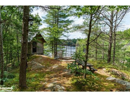 998 Gull Lake, Gravenhurst, ON 