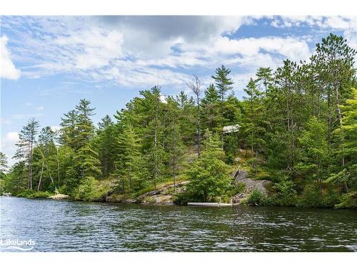 998 Gull Lake, Gravenhurst, ON 