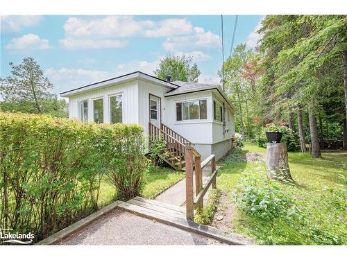 42 Parent Rd, Tiny, ON - Outdoor