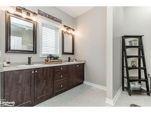 19 Falvo Street, Wasaga Beach, ON - Indoor Photo Showing Bathroom