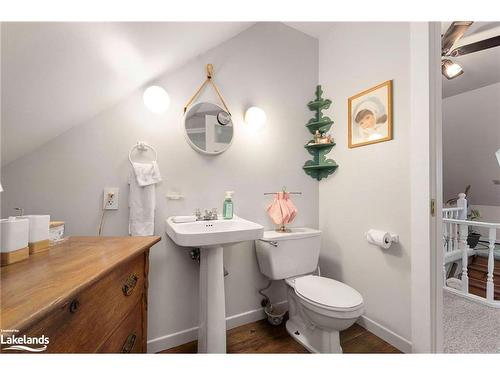 43 Church Street, Parry Sound, ON - Indoor Photo Showing Bathroom