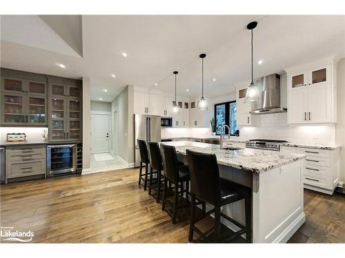 5 Alpine Court, Collingwood, ON - Indoor Photo Showing Kitchen With Upgraded Kitchen