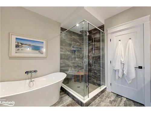 5 Alpine Court, Collingwood, ON - Indoor Photo Showing Bathroom