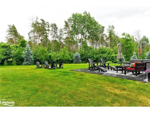 5 Alpine Court, Collingwood, ON - Outdoor With Backyard