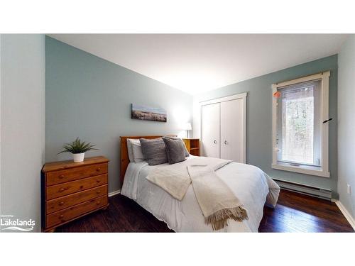 214 Escarpment Crescent, Collingwood, ON - Indoor Photo Showing Bedroom