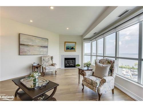 1011-2 Toronto Street, Barrie, ON - Indoor Photo Showing Living Room With Fireplace