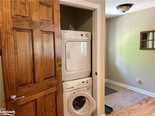 118-3-1052 Rat Bay Road, Lake Of Bays (Twp), ON - Indoor Photo Showing Laundry Room