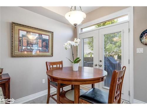 32 Sandy Coast Crescent, Wasaga Beach, ON - Indoor Photo Showing Dining Room