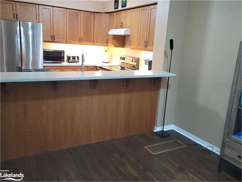 20-1591 Hidden Valley Road, Huntsville, ON - Indoor Photo Showing Kitchen