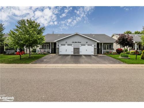 54 New York Avenue, Wasaga Beach, ON - Outdoor With Facade