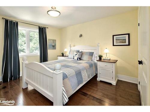 151 Rankins Crescent, Thornbury, ON - Indoor Photo Showing Bedroom