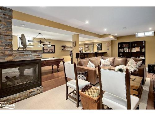 151 Rankins Crescent, Thornbury, ON - Indoor With Fireplace