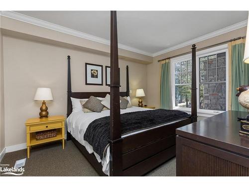 602 Glen Abbey Way, Mactier, ON - Indoor Photo Showing Bedroom