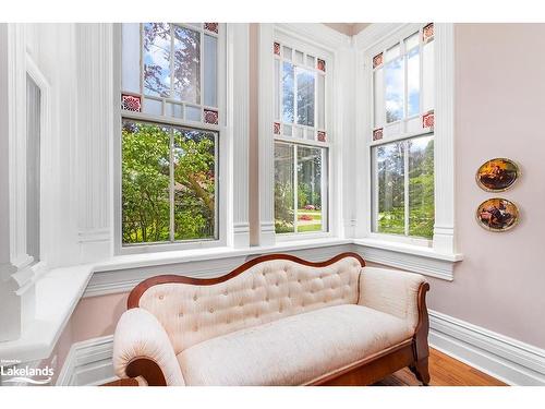 63 Bridge Street, Meaford, ON - Indoor Photo Showing Bedroom