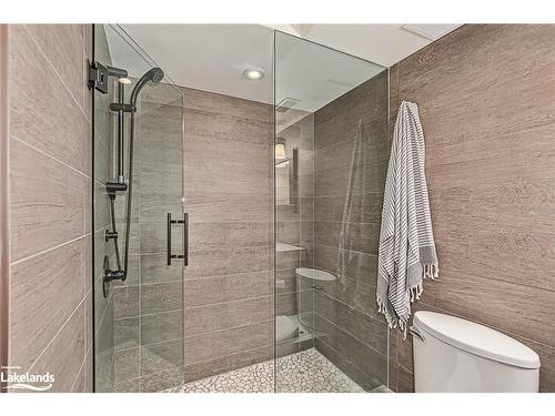 146 Wyandot Court, The Blue Mountains, ON - Indoor Photo Showing Bathroom